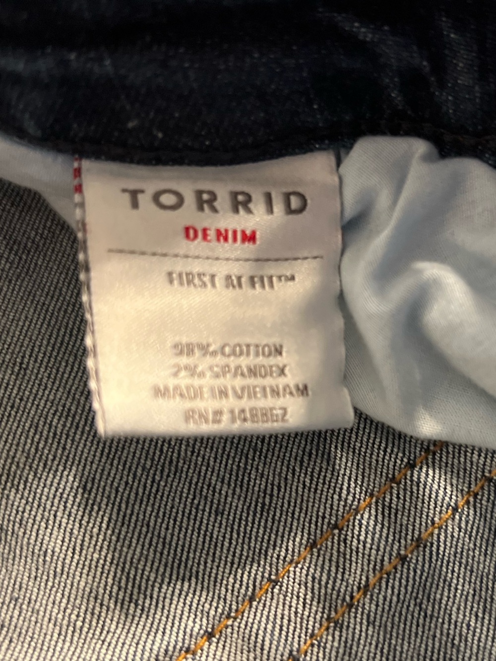 TORRID Mid Rise Boyfriend Jeans Size 12 - Picture 4 of 10
